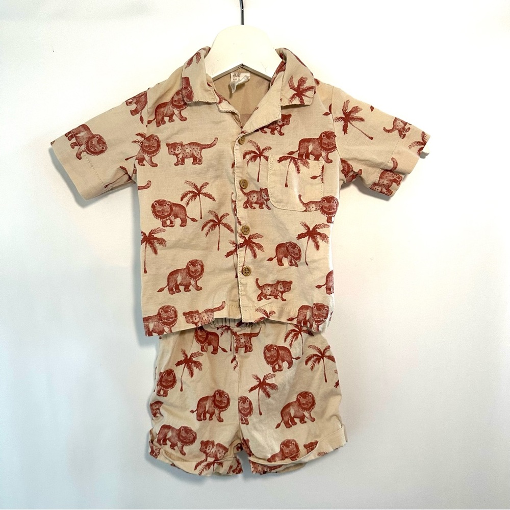 H&M Lion Print Matching Set | 9M | Button-Up Shirt & Shorts | Tropical